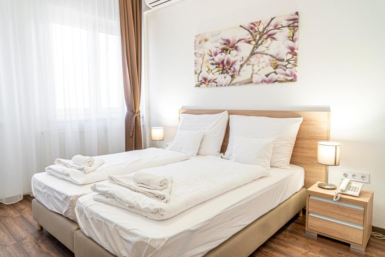 Ozoon Hotel Nyíregyháza Extérieur photo