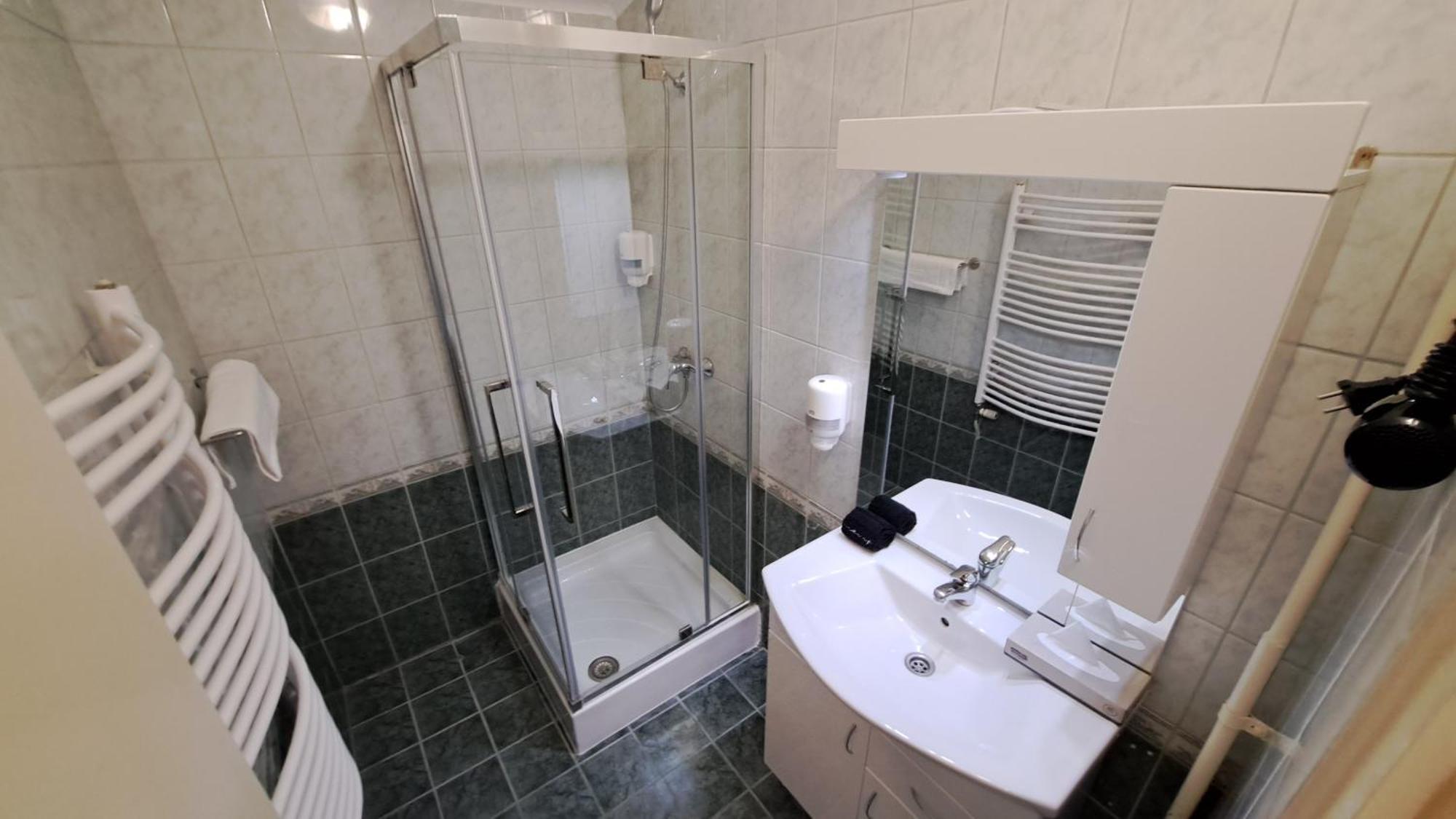 Ozoon Hotel Nyíregyháza Extérieur photo