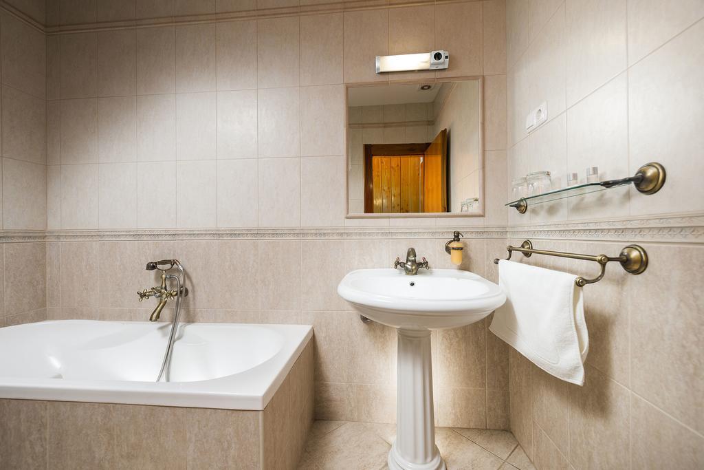 Ozoon Hotel Nyíregyháza Extérieur photo